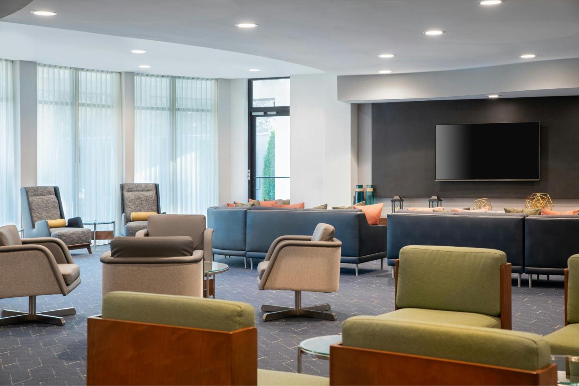 Courtyard By Marriott Providence Lincoln Exterior foto